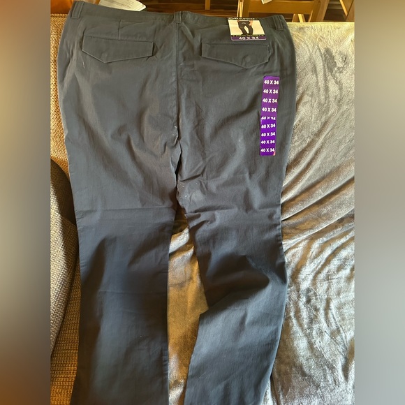 NWT. BC Clothing Co Men’s Navy Chinos. Size 40 - Picture 8 of 10